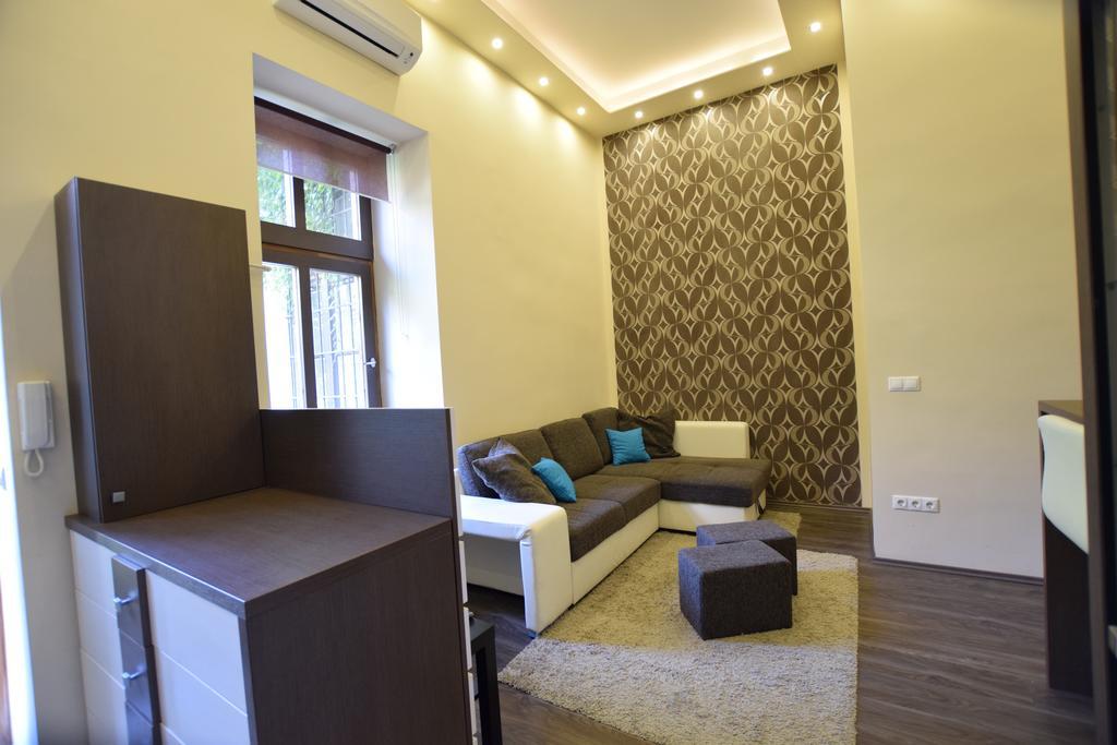 Standard Apartment By Hi5 - Fejer Gyorgy St Будапеща Екстериор снимка